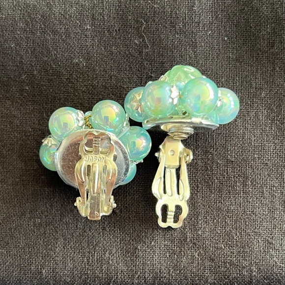 Vintage Iridescent Earrings - Picture 10 of 12